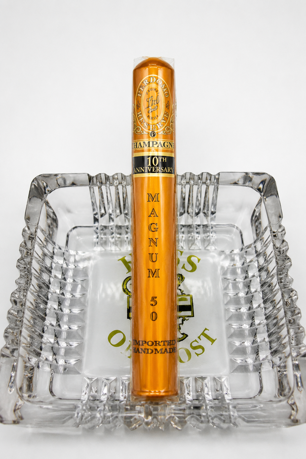 Perdomo Champagne Magnum 50 Tubo 6x50 premium Connecticut wrapped Nicaraguan cigar